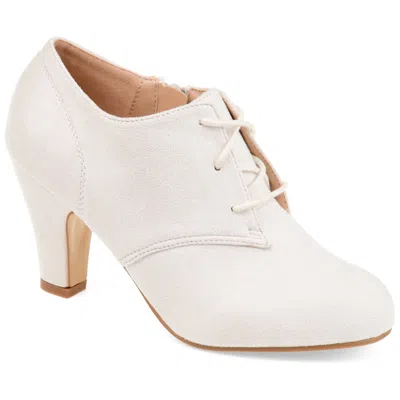 Journee Collection Womens Leona Inside Zip Block Heel Booties In White
