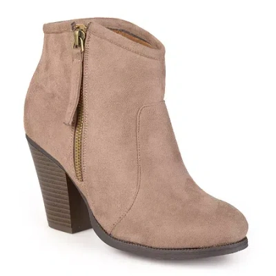 Journee Collection Womens Link Stacked Heel Booties In Brown