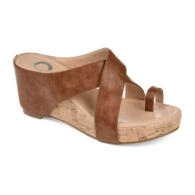 Journee Collection Womens Rayna Wedge Sandals In Brown