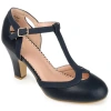 Journee Collection Womens Round Stacked Heel Pumps In Black