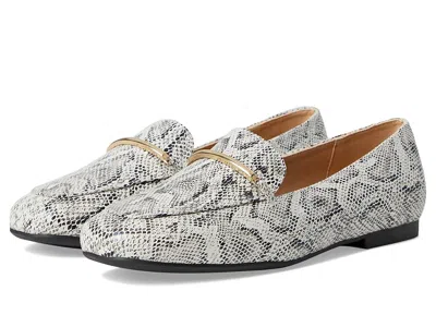 Journee Collection Wrenn In Gray
