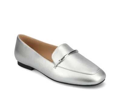 Journee Collection Wrenn Loafer In Silver