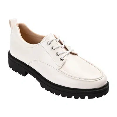 Journee Collection Zina Womens Moc Closed Toe Loafers In Sand