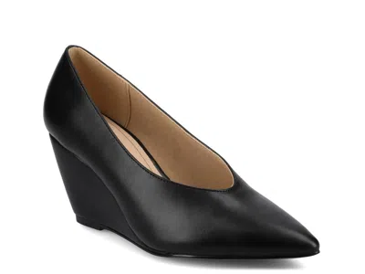 Journee Danika Wedge Pump In Multi