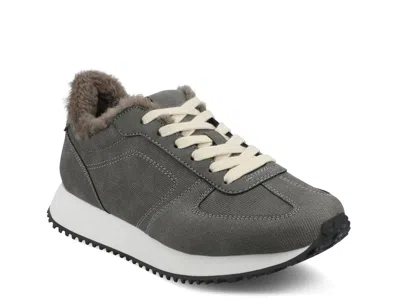 Journee Flow Sneaker In Gray