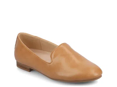 Journee Ishani Flat In Brown