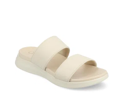 Journee Janis Wedge Sandal In White