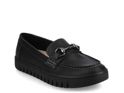 Journee Kaya Loafer In Black