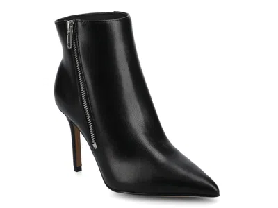 Journee Leyna Bootie In Black