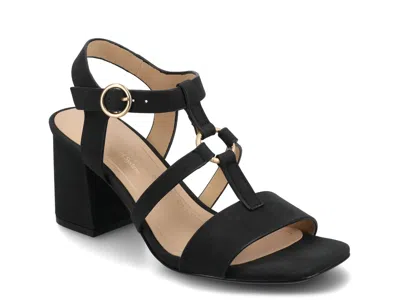 Journee Merisol Sandal In Black