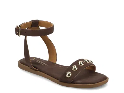 Journee Primrose Sandal In Brown