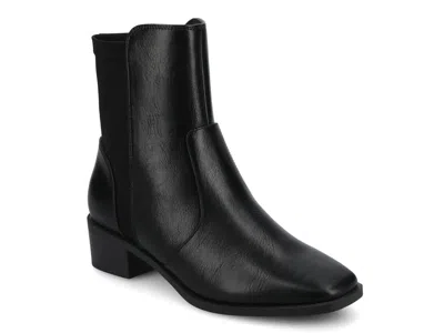 Journee Renna Bootie In Black