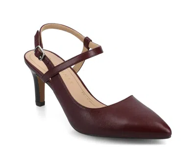 Journee Scipio Pump In Burgundy