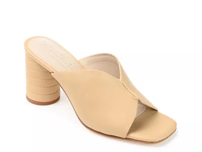 Journee Signature Karah Sandal In Multi