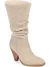 Journee Signature Syrinn Boot In Beige