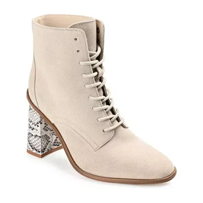 Journee Signature Womens Edda Block Heel Booties In Sand