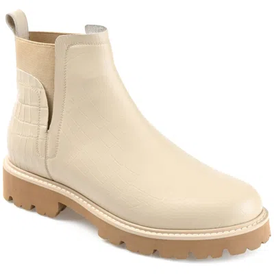 Journee Signature Womens Genuine Leather Bristol Round Toe Block Heel Chelsea Booties In Beige