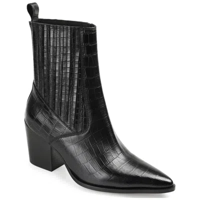 Journee Signature Womens Genuine Leather Markka Pointed Toe Stacked Chelsea Booties In Black