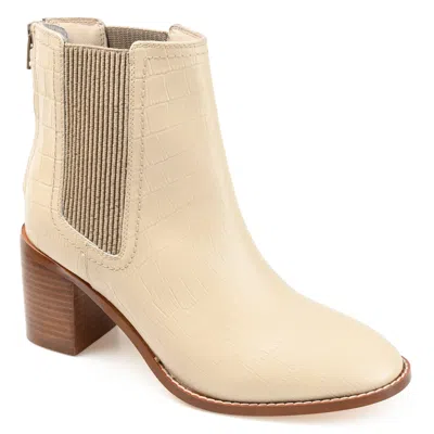 Journee Signature Womens Genuine Leather Tazlyn Round Toe Stacked Chelsea Booties In Neutral