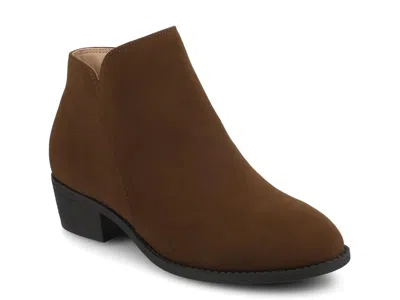 Journee Solarah Bootie In Brown