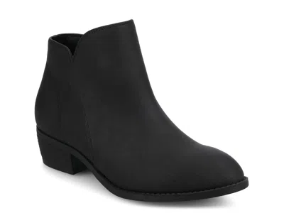 Journee Solarah Bootie In Black