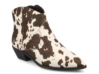 Journee Taliah Bootie In Animal Print