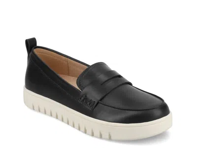 Journee Tayla Loafer In Black