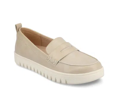 Journee Tayla Loafer In Neutral