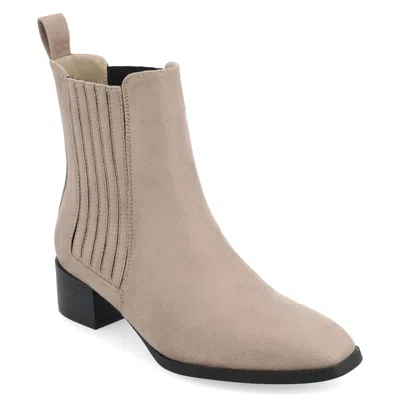 Journee Women & Apos;s Wrenley Medium And Wide Width Booties In Brown