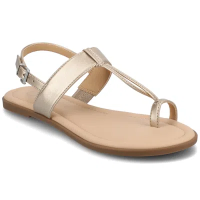 Journee Women's Gerra Flat Sandals In White