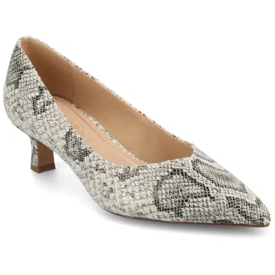 Journee Women's Pammie Medium And Wide Width Pumps In Grey