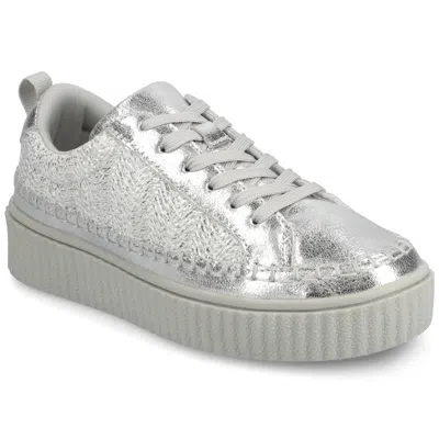 Journee Women's Pazey Platform Casual Sneakers In Silver