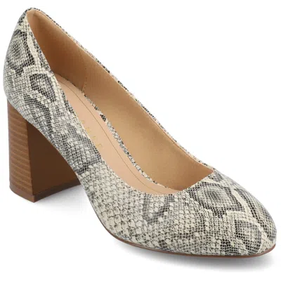 Journee Women's Seraphina Pumps In Grey