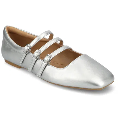 Journee Women's Tru Comfort Foam Medium And Wide Width Darlin Dress Flats In Silver