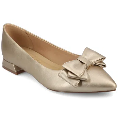 Journee Women's Tru Comfort Foam Ophelia Dress Flats In White