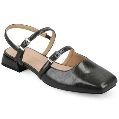 Journee Women's Wide Width Gretchenn Flats In Black