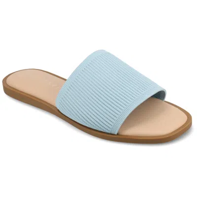 Journee Women's Wide Width Prisilla Flat Sandals In Blue
