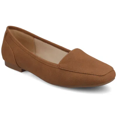 Journee Womens Noelia Medium And Wide Width Career Ballet Flats In Brown