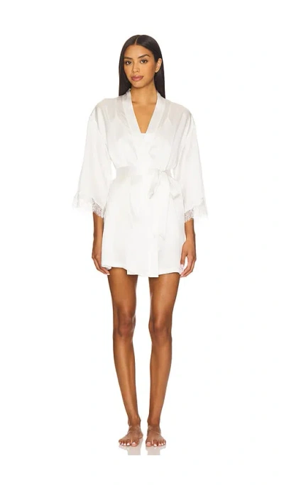 Journelle Charlotte Short Robe In White