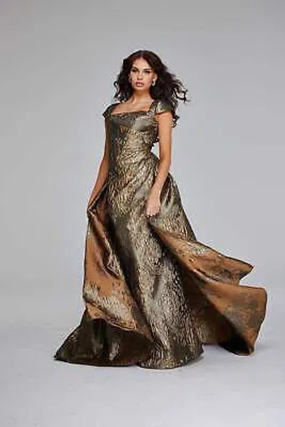 Pre-owned Jovani 40295 Evening Dress Lowest Price Guarantee Authentic In Green