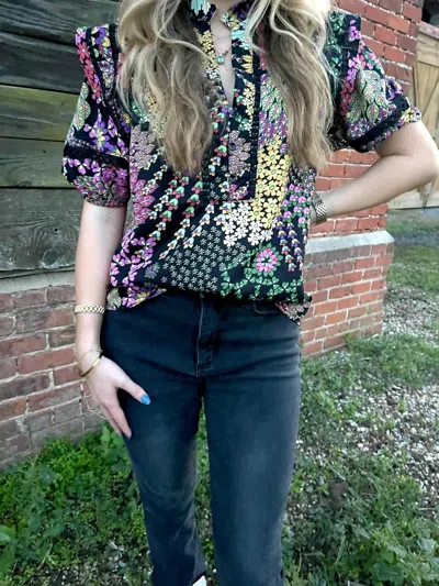 Joy Joy Gaia Puff Sleeve Top In Black Multi