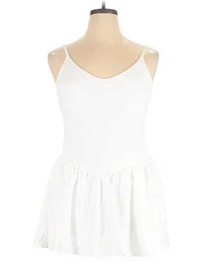 Pre-owned Joylab Sleeveless Top White Halter Neckline Tops