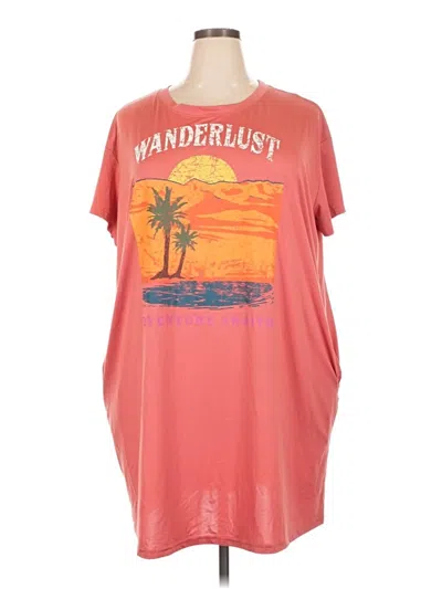 Pre-owned Joyspun Short Sleeve T-shirt In Red