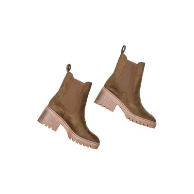 Jp Original Women Step Up Combat Boot In Brown