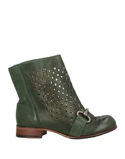 Jp/david Woman Ankle Boots Green Size 8.5 Leather