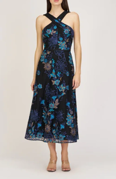 JS COLLECTIONS JS COLLECTIONS MAGGIE EMBROIDERED SLEEVELESS GOWN