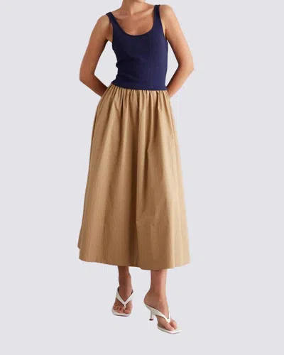 Js71 Gracen Dress In Navy/khaki In Brown