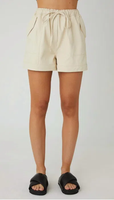 Js71 Layla Shorts In Bone