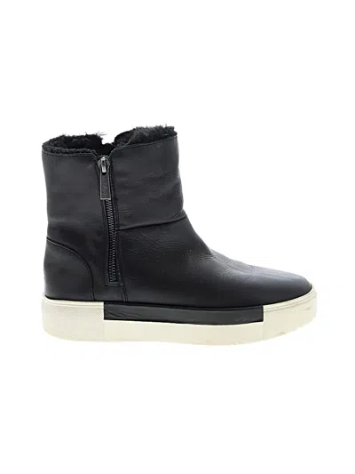 Pre-owned J/slides Ankle Boots In Black