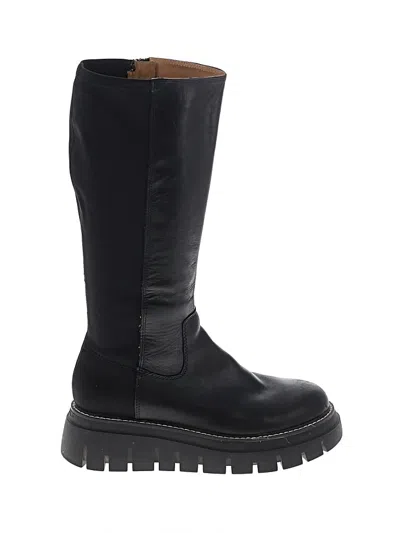 Pre-owned J/slides Boots In Black